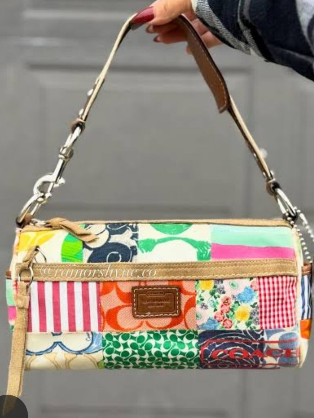 Coach 10457 Hamptons Scribble Multicolor Patchwork Barrel Bag Y2K Shoulder Purse